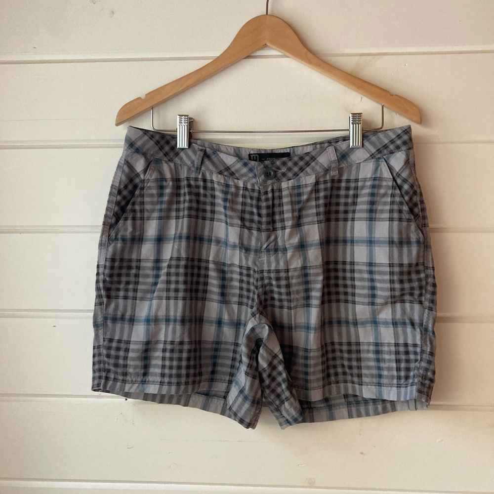 REI Novara Bike Commuter shorts